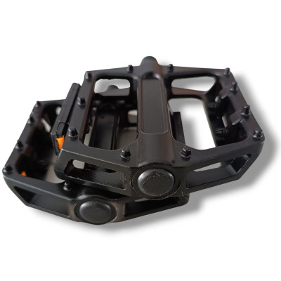 Pedales Antideslizantes CDM